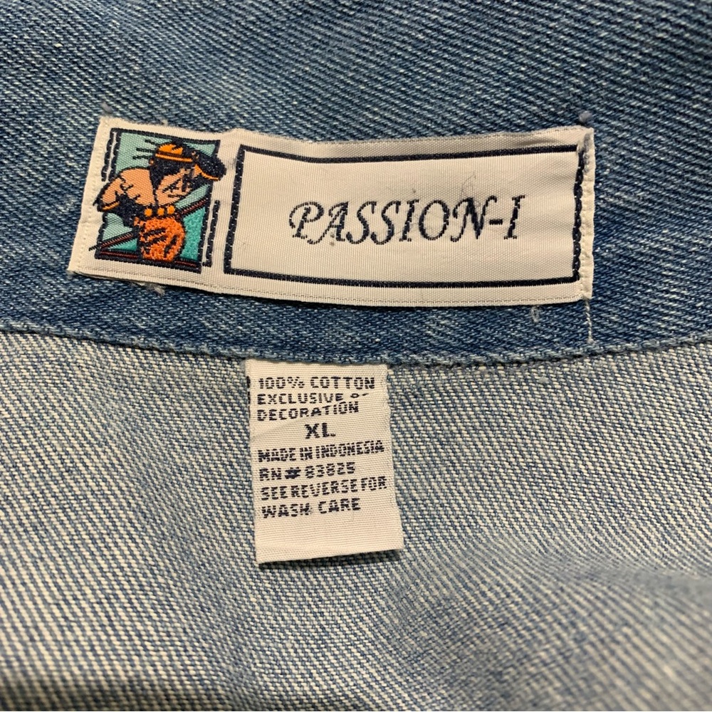Vintage Passion-I Women’s Embroidered Denim Zip Up Jacket Size XL Hummingbird - Picture 3 of 6